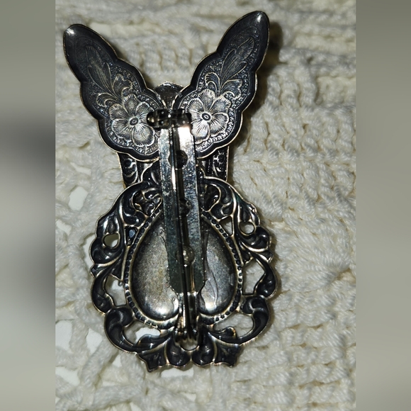 Vintage Style Silver Rabbit Brooch - Picture 4 of 6